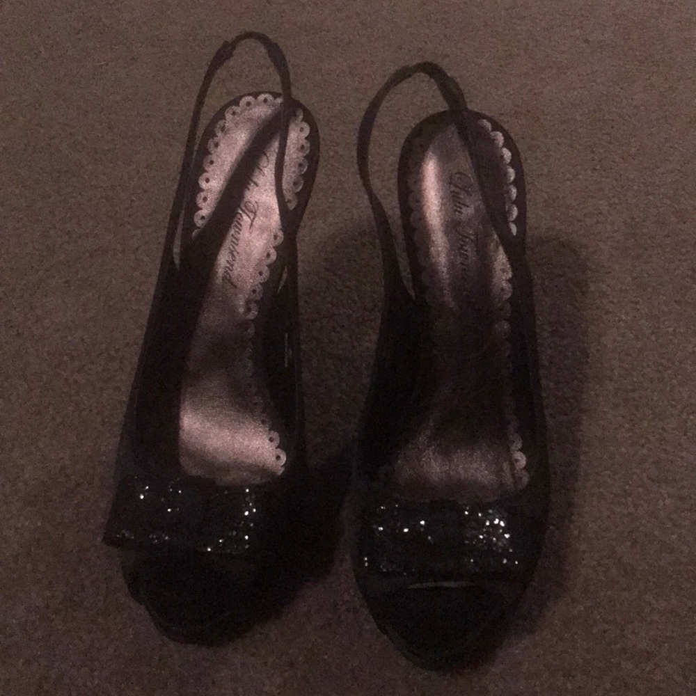 Lulu Townsend Sling Back